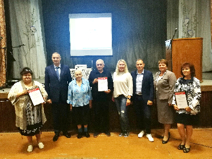 Старосты череповецких поселений получили награды от Общественной палаты ВО