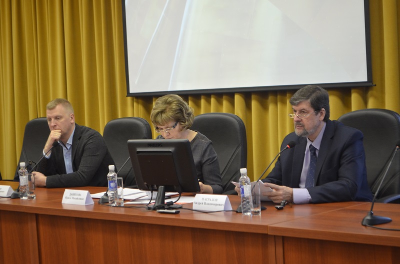 Члены ОП ВО утвердили доклад «О состоянии гражданского общества в Вологодской области за 2016 год»