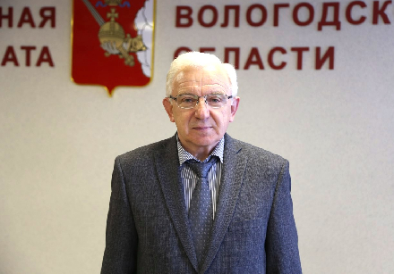 Сегодня день рождения отмечает член комиссии ОП ВО по экономическим вопросам Михаил Гуркин