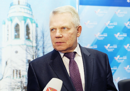Председатель комиссии ОП ВО по социальным вопросам Валерий Калясин вошёл в число доверенных лиц Владимира Путина