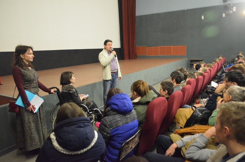 В Вологде состоялся благотворительный киносеанс для людей с нарушением слуха и зрения