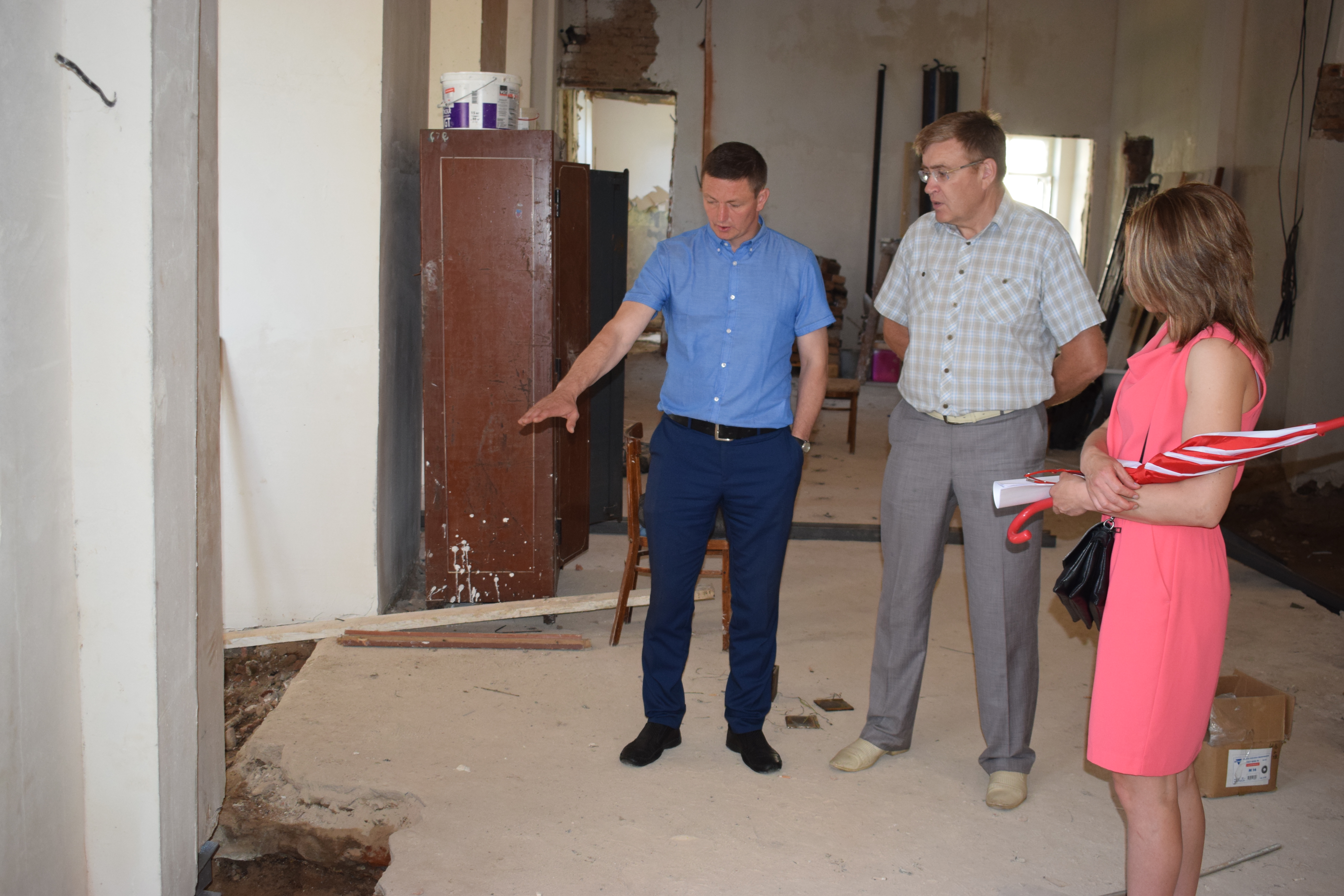 Сергей Клопов, член Общественной палаты Вологодской области, посетил село Шуйское для контроля исполнения поручения Губернатора 