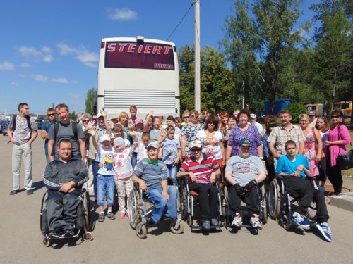 Молодые люди с инвалидностью и их семьи посетили Ярославль