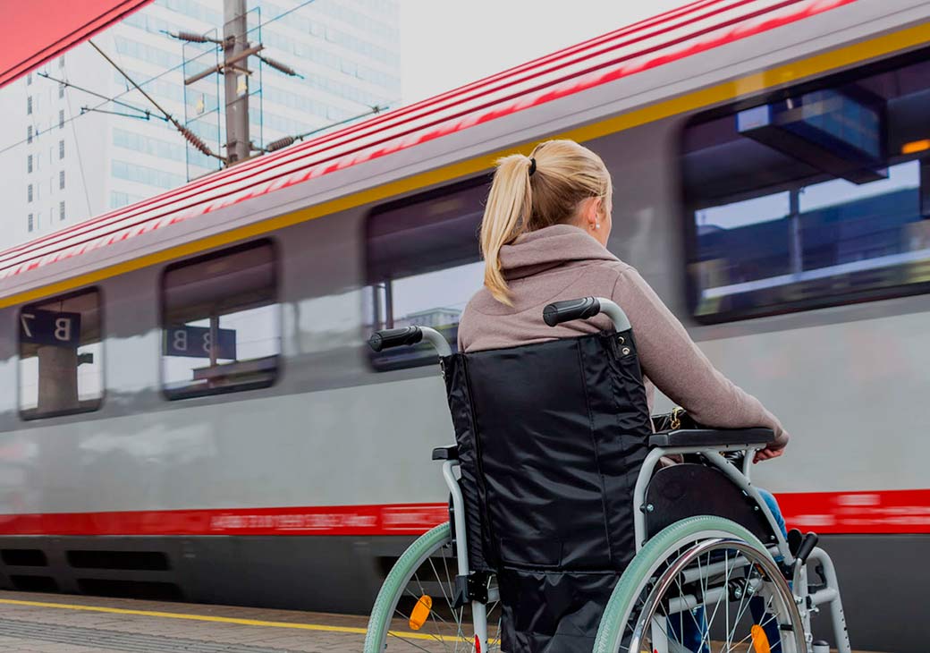 С декабря люди с инвалидностью смогут покупать льготные железнодорожные билеты онлайн
