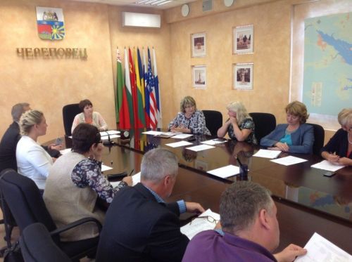 Взаимодействие городских советов и Общественной палаты Вологодской области обсудили в Череповце