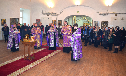 В Вологде прошли богослужения в память о погибших в кемеровском ТЦ «Зимняя вишня»