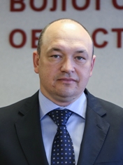 Томилов Сергей Анатольевич - Член Комиссии по государственно-правовой деятельности, вопросам безопасности и общественному контролю 