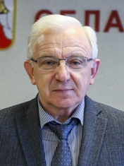Гуркин Михаил Андреевич - Член Комиссии по экономическим вопросам